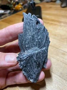 Black Kyanite Crystal Mineral Gemstone Blade Energy Clearing Specimen 999 - Picture 1 of 12