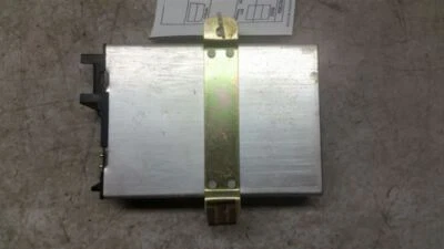 1988-93 Mercedes-Benz 190E 300E - Cruise Control Module - 0055450532 - R285045 - Image 1 of 3