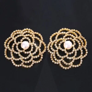 Hollow Out Flower Pearl Rhinestones Nipple Cover Women's Luxury Chest Bra Jewels - Picture 1 of 8