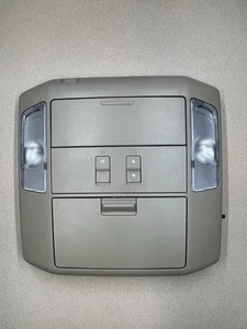 2008-2022 TOYOTA SEQUOIA FRONT OVERHEAD CONSOLE SUN ROOF DOME LIGHT LAMP TAN - Bild 1 von 5