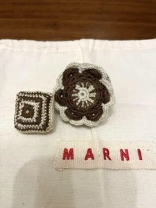 Marni Women Earring Brooch 2-Piece Set Brown Knitted Limited Edition VHTF Rare P - Picture 1 of 2