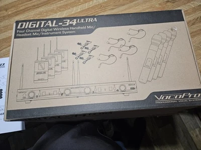 VocoPro DIGITAL-34-ULTRA Dual Wireless Microphone System – UHF 900 MHz - Image 1 of 4