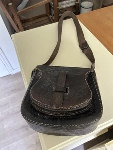 Vintage 60’s Tooled Brown Leather Bag. Perfect for festivals - Picture 1 of 6