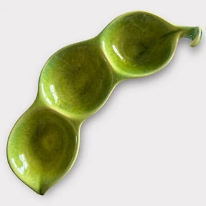 Vintage Pea Shaped Condiment Dish Olive Green MCM Relish Dish 3 Sections Rare - Picture 1 of 9