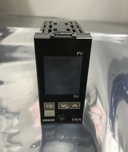 OMRON E5EN-Q3H03TC-FLK TEMPERATURE CONTROLLER - Picture 1 of 4