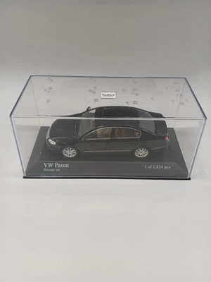 volkswagen passat black 1/43 Minicar - Image 1 of 4