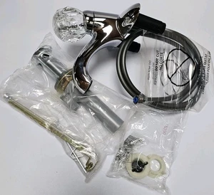 Delta Einhand Mittelgarnitur Bad Wasserhahn in Chrom Modell 522-DST 3-Loch 4" - Bild 1 von 12