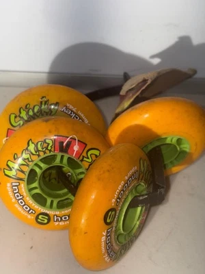 Juego de 4 ruedas de hockey de interior adhesivas Kryptonics Wicked Foto 1 de 3