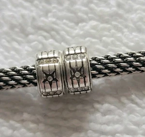 Brighton Lotto di 2 Perline Distanziali Stella Cosmica Nuove Senza Etichette Ritirate/Fuori Produzione  - Foto 1 di 5