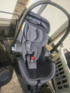 Britax Romer Baby Safe Pro 3.9kg Lightweight Infant Carseat & Flex Base 5z - Picture 1 of 11