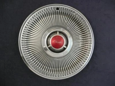 1968 Chrysler Newport New Yorker 14" set hubcaps  CHR27 - Imagem 1 de 4