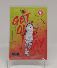 2018 JEREMY LIN #GOW-18 PANINI NBA HOOPS GET OUT THE WAY HAWKS NBA CARD