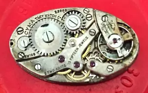 CYMA TACY 25986 15J 2ADJ SWISS WATCH MOVEMENT (BAL RUNS WITH ROTATION) LOT.325 - Picture 1 of 3