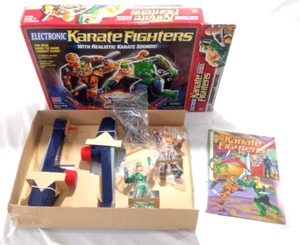Nuevo De Colección 1995 Electronic Karate Fighters-Milton Bradley Ninja Tiger Cyberfist - Imagen 1 de 14