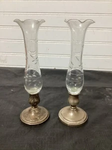 Vintage Fisher Sterling Silver Weighed Glass "Floral" Etched Bud Vase. - Picture 1 of 5