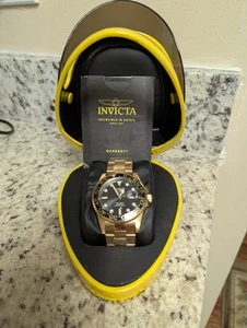 SPACEMAN BOX INVICTA "PRO DIVER" SUBMARINER STYLE WATCH MODEL 33257 NEW BATTERY - Picture 1 of 14