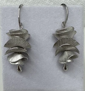 Effy BH Silver Diamond 0.07 CT’s White Rhodium Earring With Dangling Hook N.W.T - Picture 1 of 8