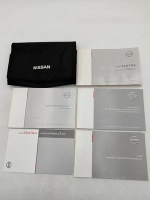 2019 Nissan Sentra Owners Manual Set With Case - Imagem 1 de 3