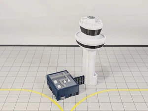 LONDON GATWICK AIRPORT ATC Air Traffic Control Tower 1:400 Scale Building Model - Picture 1 of 7