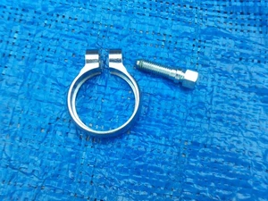 BSA BANTAM CARBURETTOR AMAL 523, 361 NEW BODY CLIP & BOLT - Picture 1 of 1