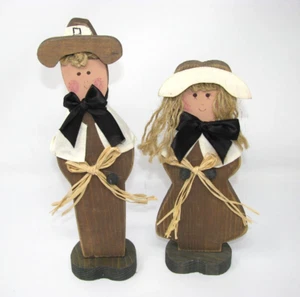 12 in. Wooden Thanksgiving Pilgrims Decor - Picture 1 of 2