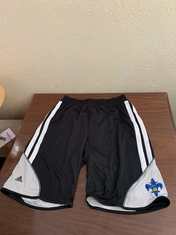 NBA New Orleans Hornets Basketball Practice Shorts Black/White adidas Size 2XL+0 Cover