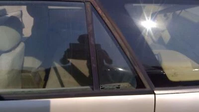 1992-1995 Saturn Sw2 Driver Left Rear Vent Window Back Door Glass With Frame Oem - Image 1 of 4