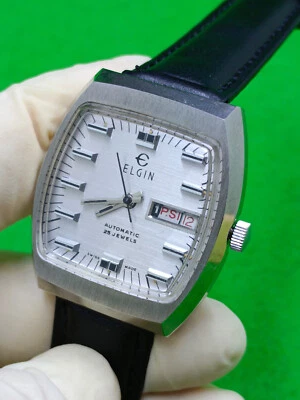 vintage ELGIN watch Automatic 25 Jewels Day / Date Indicator - Image 1 of 4
