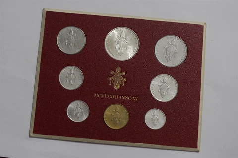 🧭 🇻🇦 VATICAN 1977 MINT SET B63 #4 CGRAND Cover