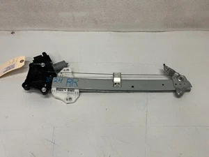 19-24 SUBARU FORESTER REAR RIGHT PASS SIDE WINDOW REGULATOR W/MOTOR, OEM LOT3524 - Picture 1 of 8