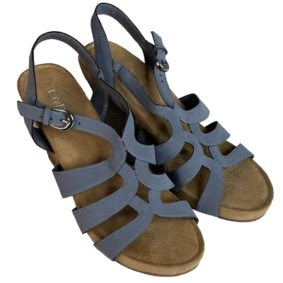 Sandalias de cuña JOAN & DAVID Plenty Of Love 8 azules hechas por el hombre tacones con tiras veganos Foto 1 de 4