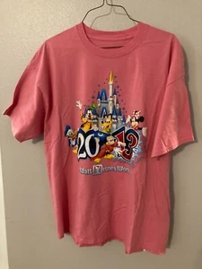 2013 Disneyland Walt Disney World Graphic Pink T-Shirt Size 2 XL VGC - Picture 1 of 6