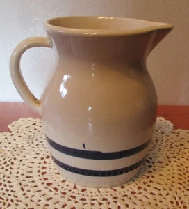 Small Robinson Ransbottom Pottery RRP Co. Pottery Pitcher 4 1/2" Tall #303-G - Picture 1 of 5