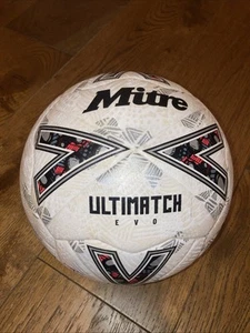 Mitre Ultimatch Evo Football Size 5 Grass & Astro FIFA Basic Leather Vgc Needle - Picture 1 of 5