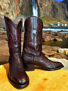 Lucchese Classics Hecho a Mano 2012 Negro Cereza Lagarto L121514 Talla 9.5-D 951-18526 - Imagen 1 de 10