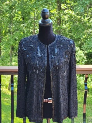 CHAQUETA ABIERTA PAPELL BOTIQUE NEGRA DE COLECCIÓN PARA MUJER CON CUENTAS Y LENTEJUELAS (PM) - HERMOSA Foto 1 de 4