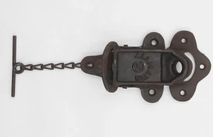 Antique Black Cast Iron Alligator Padlock Latch - Picture 1 of 9