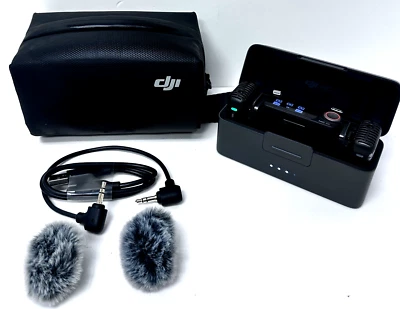 DJI MIC 2 Wireless Microphone Kit (2 TX + 1 RX + Charging Case) - Image 1 of 4