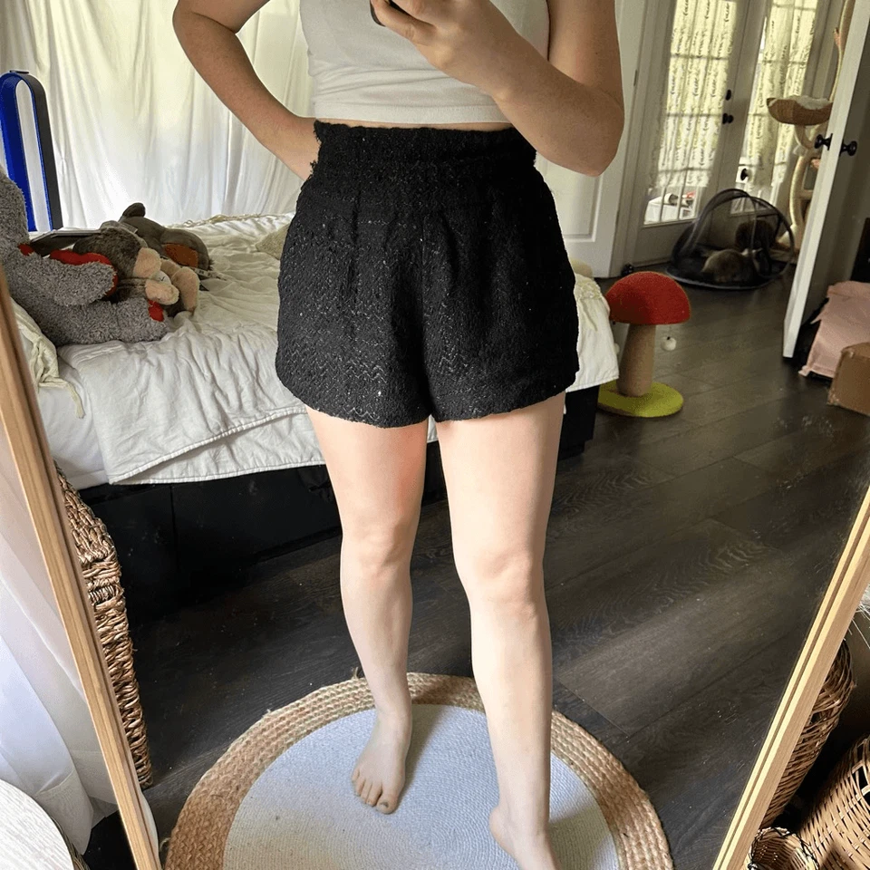 Iro Paris女式36 Hetani黑色亮片短裤 — 第 1/4 张图片