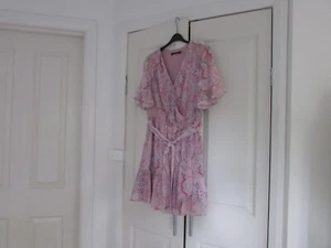 ladies dresses size 10 Design Portmans Short Sleeves Pink with Diff Colours - Picture 1 of 10