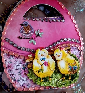 GESCHENKTASCHE OSTERN- verziert mit Steinchen und 3-D Motiv,  zusammen gefaltet - Bild 1 von 4