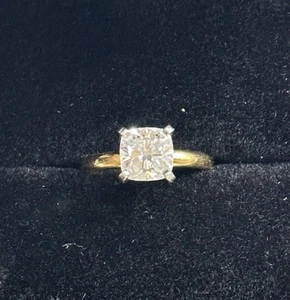 GIA 2.06ct D VVS2 Cushion EX/EX 18k/Platinum Lab-Created Diamond Solitaire Ring - Picture 1 of 5