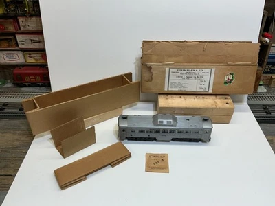 MARX 2124 BOSTON & MAINE MOTORIZED BUDD CAR IN  WORKING CONDITION W/BOX - Image 1 of 4