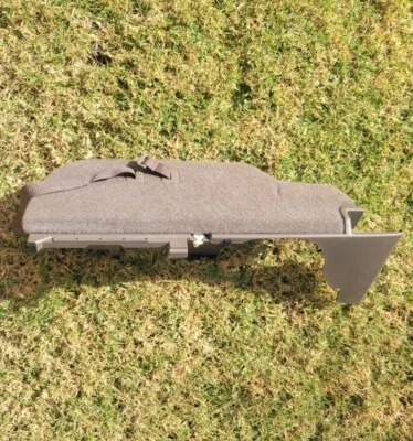 Placa de piso lateral del conductor 58418-60010 OEM marrón Lexus GX460 2010-2019 cuarto trasero Foto 1 de 4