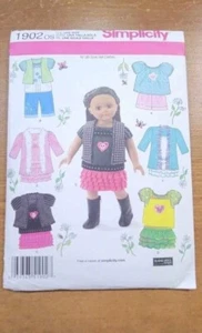 Patrón de ropa de muñeca de 18" Simplicity 1902 - nuevo, sin cortar - American Girl y otros - Imagen 1 de 1