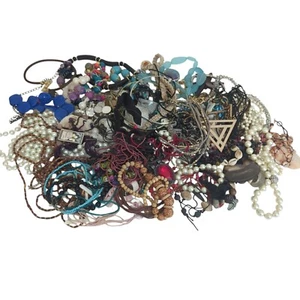 Bulk Assorted Jewelry Lot 6 Lbs 8.2 Oz Fashion & Vintage Wearable or Repair - Picture 1 of 8