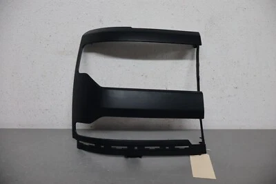 2016 2018 CHEVROLET SILVERADO 1500 RIGHT SIDE HEADLIGHT TRIM BEZEL - Изображение 1 из 4