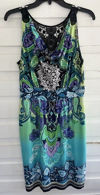 Vestido New Directions Petite Talla P M Sin Mangas Crochet Espalda Verde azulado Lima Negro Foto 1 de 4