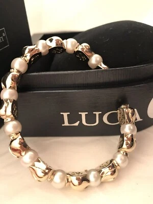 Luca Carati 6.5in 18k Italy 16Diam .16ct 11AkoyaPearls Cuff Brac New 45.5G $7200 Foto 1 de 4
