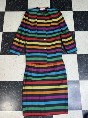Traje Falda Christian Dior Vintage EE. UU. Arco Iris Rayas Talla 10 Mezcla Seda/Lana Foto 1 de 4